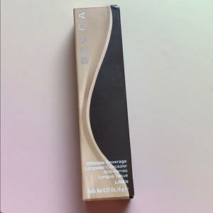 Becca ultimate Coverage Longwear Concealer